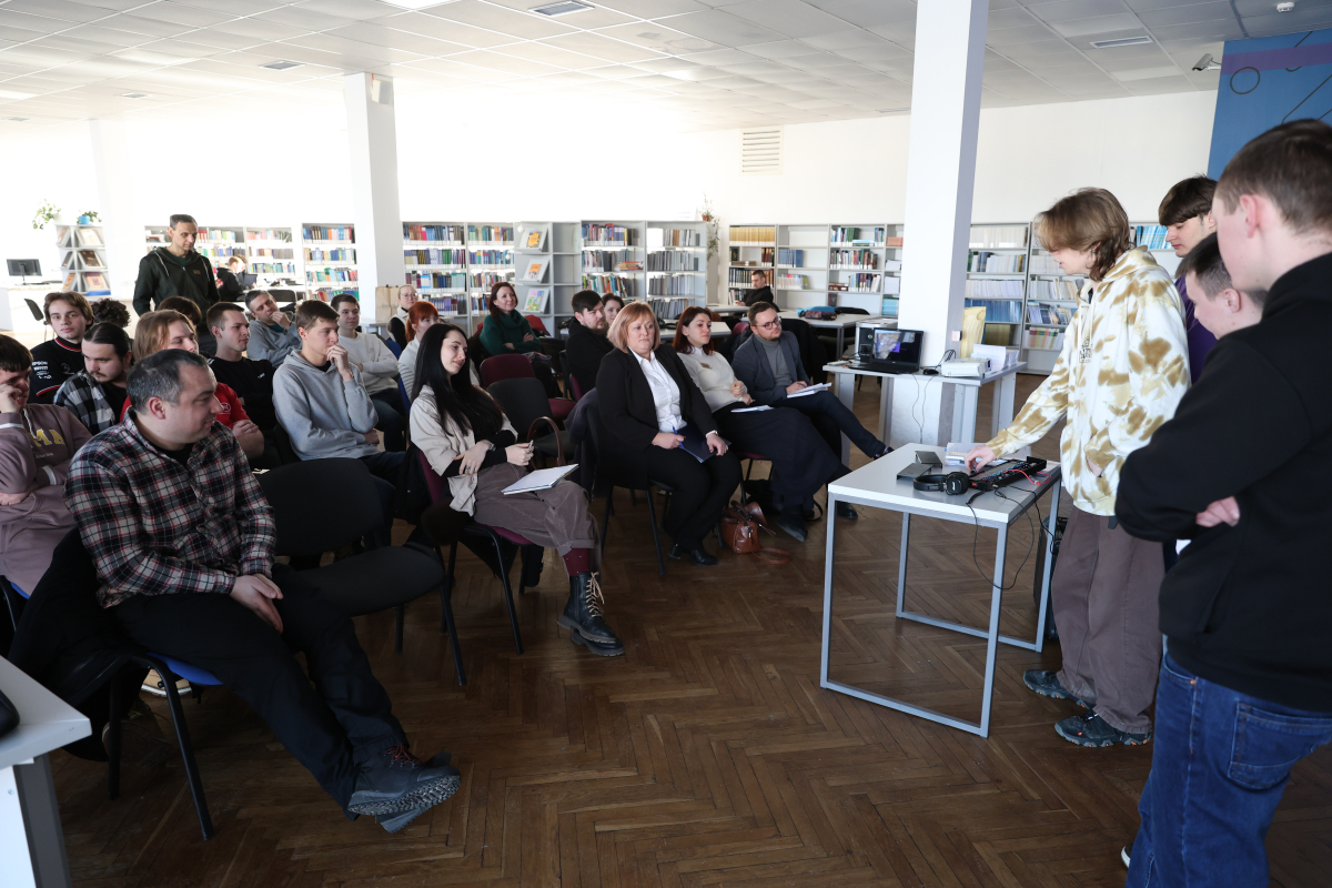 Фото із захисту робіт