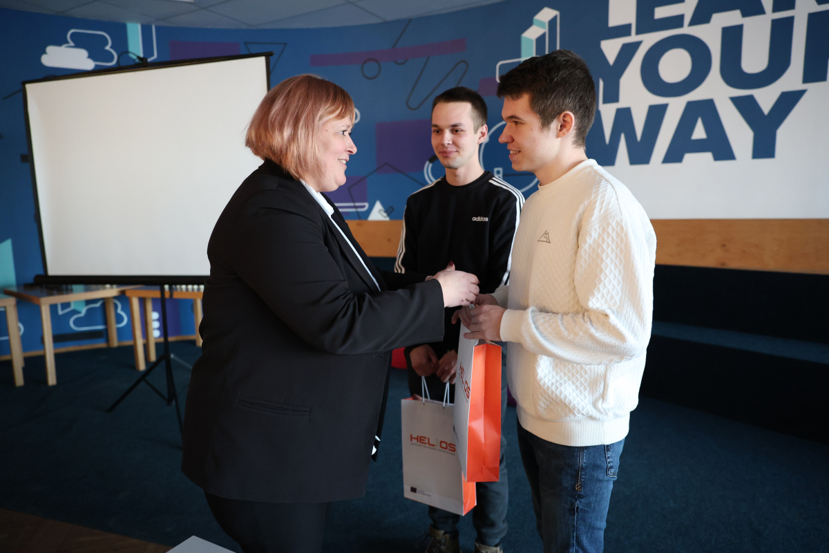 Фото із захисту робіт