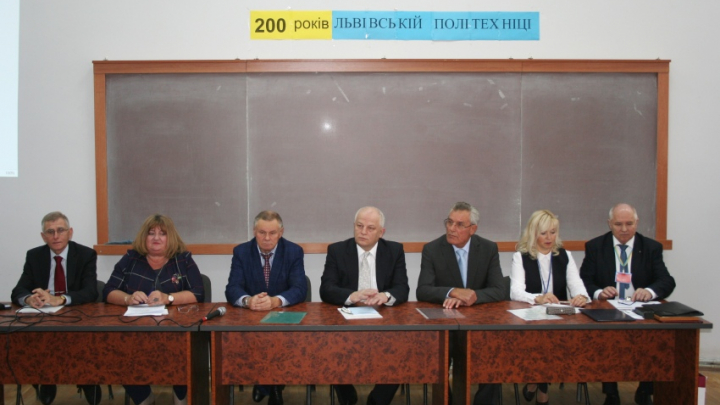 на конференції «Маркетинг та логістика в системі менеджменту»