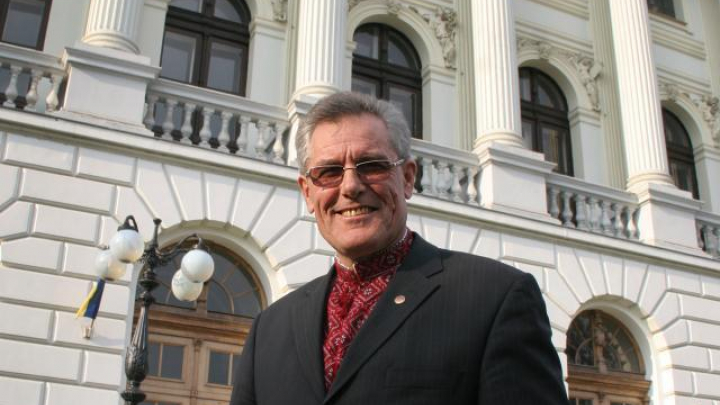 Юрій Бобало