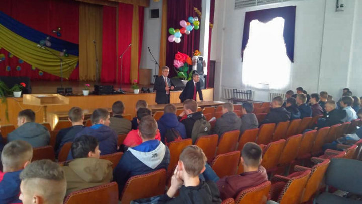 зустріч зі студентами четвертих курсів Мирогощанського аграрного коледжу