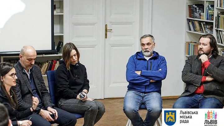 фото зустрічі Юліана Чаплінського, головного архітектора міста зі студентами