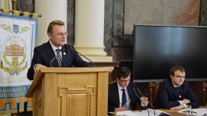 Андрій Садовий на форумі молоді – Студентський конгрес «Університет майбутнього»