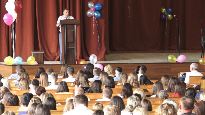 на зустрічі з першокурсниками