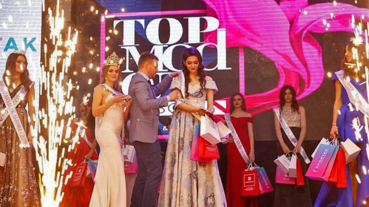 нагородження титулом «головної моделі» Оксану Кам’янчин