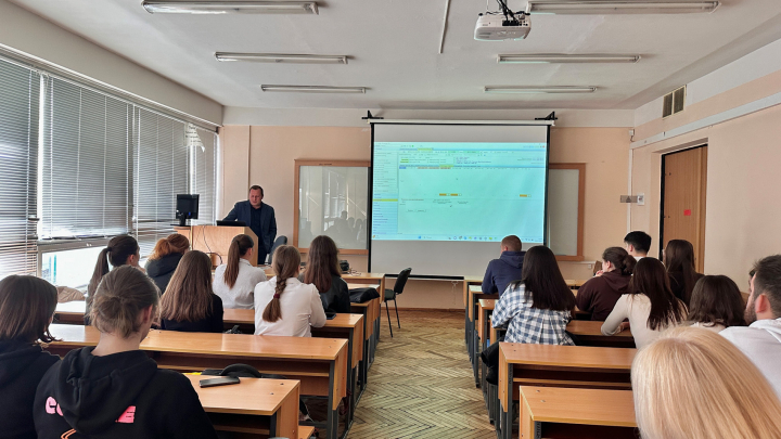 Фото з лекції