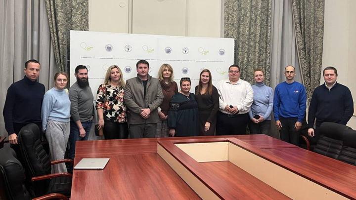 Фото із круглого столу