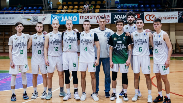 Команда Львівської політехніки з баскетболу