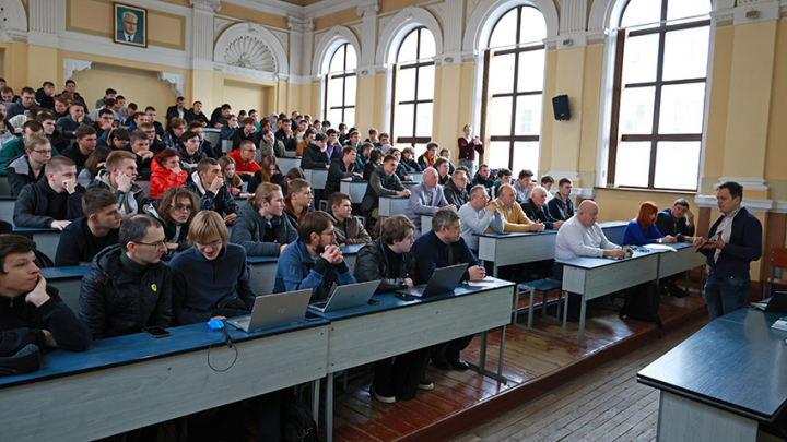 Фото із зустрічі у Львівській політехніці