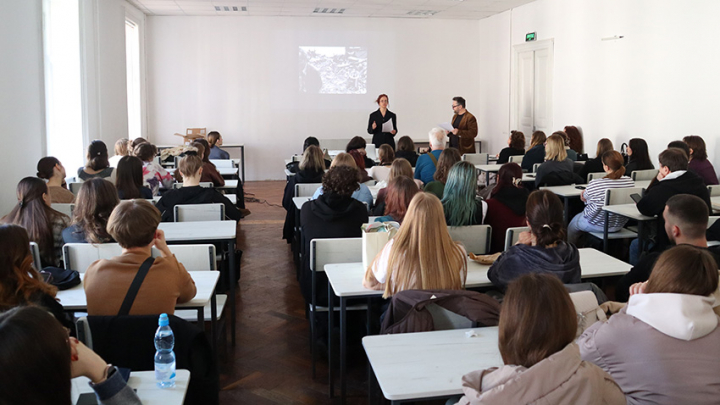 Фото з лекції