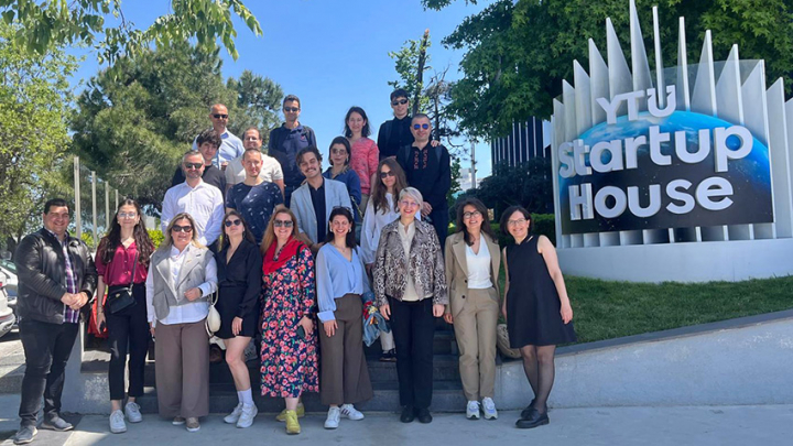 Фото із заходу в Туреччині