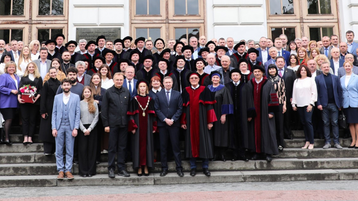 Фото з інавгурації ректорки Львівської політехніки