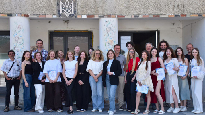 Фото із презентації