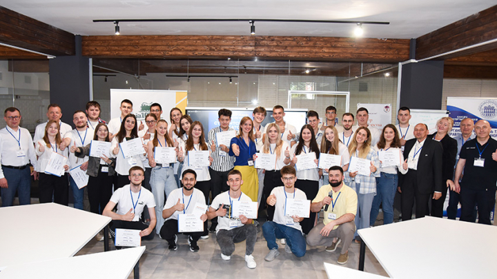 Фото з хакатону