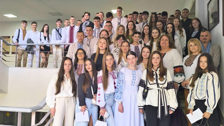 Фото з урочистої посвяти